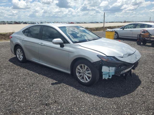4T1DAACK2SU169199 - 2025 TOYOTA CAMRY XSE SILVER photo 4