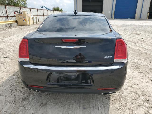 2C3CCAEG7JH142699 - 2018 CHRYSLER 300 LIMITED BLACK photo 6