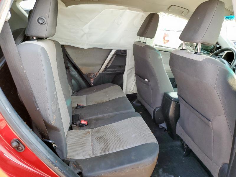 JTMZFREV8FD045008 - 2015 TOYOTA RAV4 LE წითელი ფოტო 11
