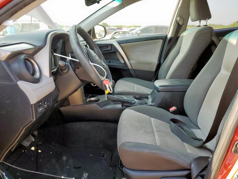 JTMZFREV8FD045008 - 2015 TOYOTA RAV4 LE წითელი ფოტო 7