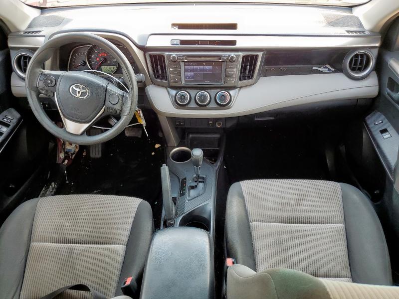 JTMZFREV8FD045008 - 2015 TOYOTA RAV4 LE წითელი ფოტო 8