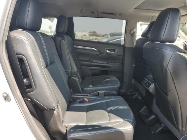 5TDJZRFH0JS541219 - 2018 TOYOTA HIGHLANDER SE فضي صورة 11