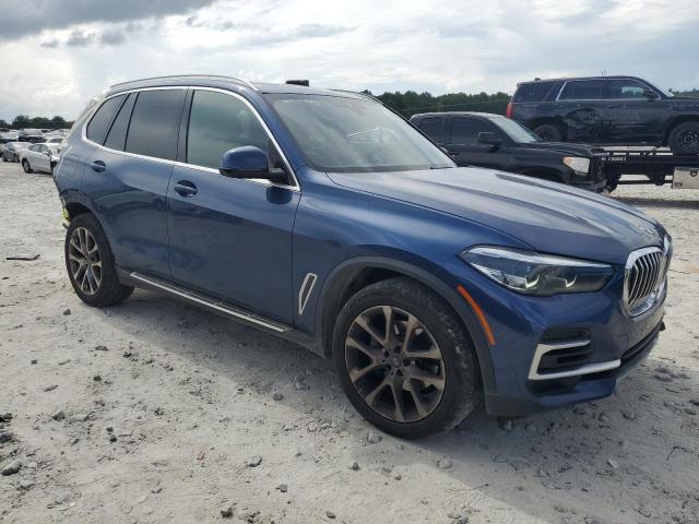 5UXCR6C02P9R57946 - 2023 BMW X5 XDRIVE40I BLUE photo 4