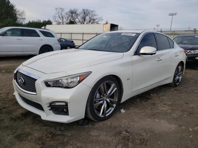 JN1EV7AP5GM302420 - 2016 INFINITI Q50 PREMIUM WHITE photo 1