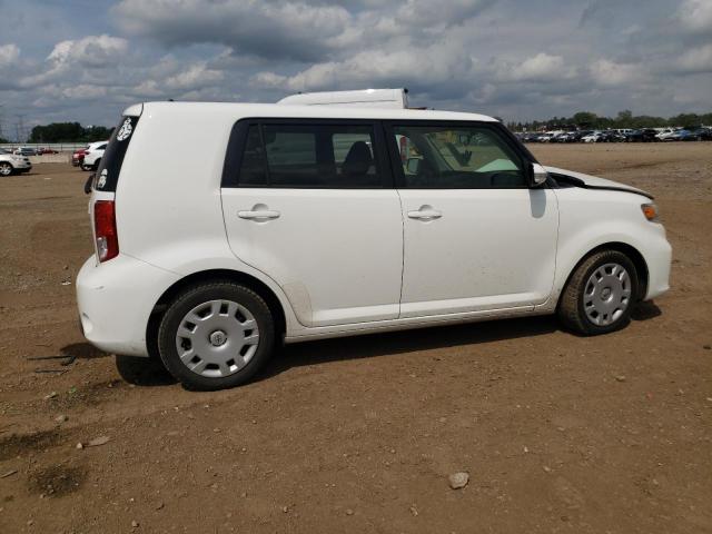 JTLZE4FE1FJ081018 - 2015 TOYOTA SCION XB Weiß Foto 3