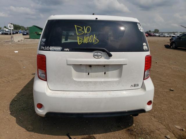 JTLZE4FE1FJ081018 - 2015 TOYOTA SCION XB Weiß Foto 6