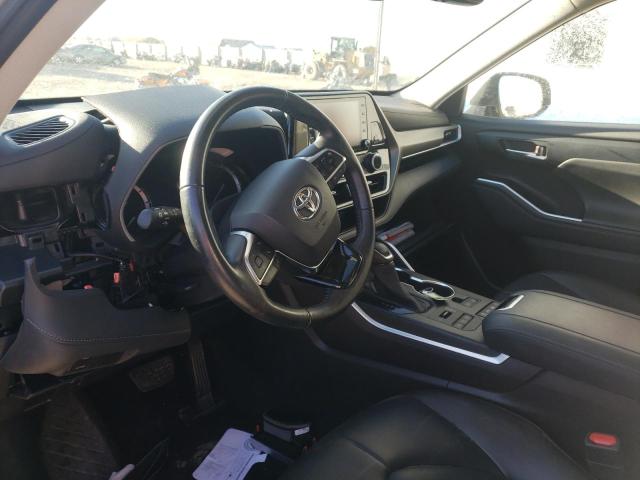 5TDGZRBH7MS120294 - 2021 TOYOTA HIGHLANDER XLE Gümüş foto 8