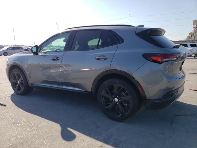 LRBFZNR45MD111840 - 2021 BUICK ENVISION ESSENCE SILVER photo 2