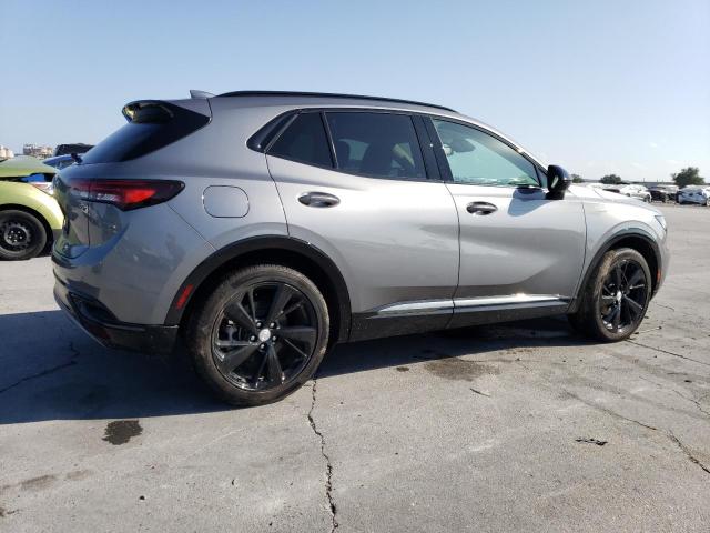 LRBFZNR45MD111840 - 2021 BUICK ENVISION ESSENCE SILVER photo 3