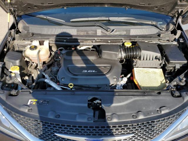 2C4RC1BG9JR356176 - 2018 CHRYSLER PACIFICA TOURING L GRAY photo 12