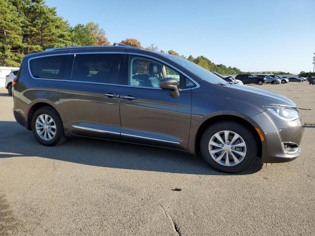 2C4RC1BG9JR356176 - 2018 CHRYSLER PACIFICA TOURING L GRAY photo 4
