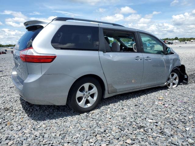5TDKZ3DC5HS815372 - 2017 TOYOTA SIENNA LE SILVER photo 3
