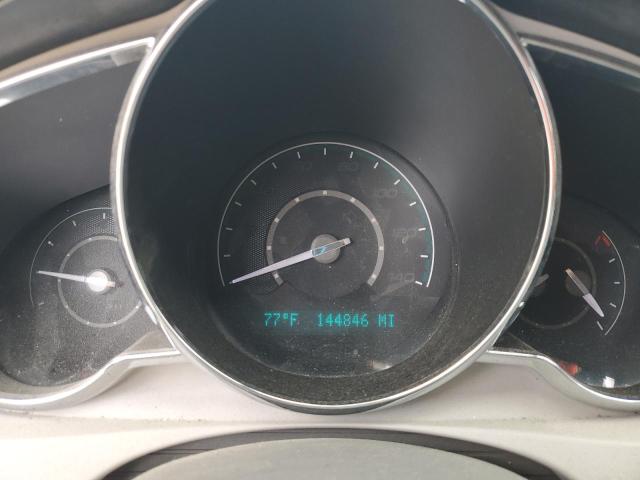 1G1ZC5EU5CF110155 - 2012 CHEVROLET MALIBU 1LT WHITE photo 9