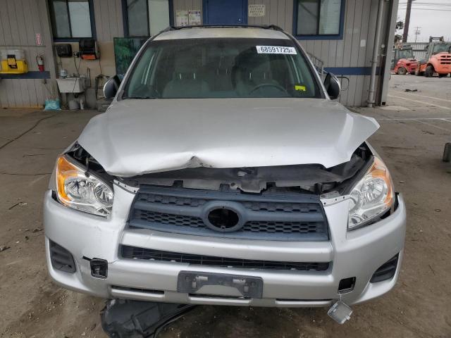 2T3BF4DV6AW027656 - 2010 TOYOTA RAV4 银色 照片 5