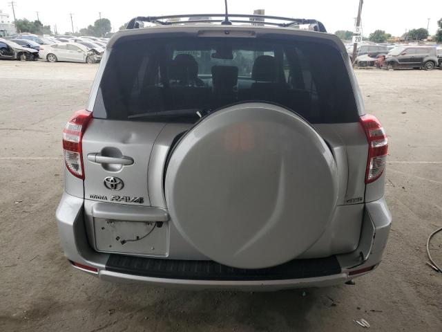 2T3BF4DV6AW027656 - 2010 TOYOTA RAV4 银色 照片 6