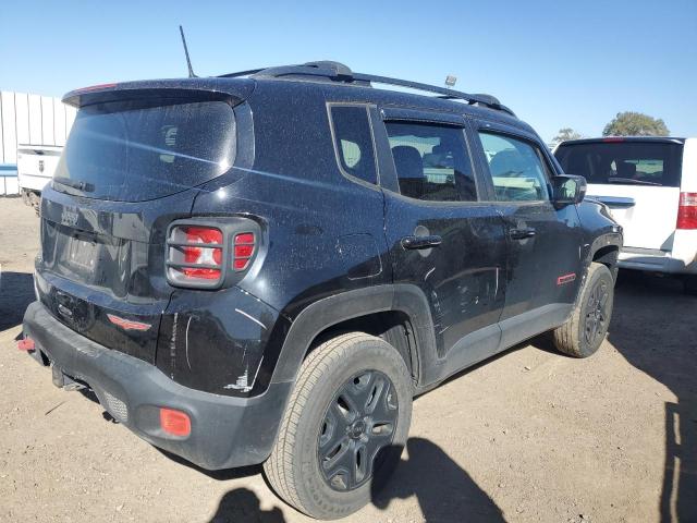 ZACCJBCB9JPH91790 - 2018 JEEP RENEGADE TRAILHAWK BLACK photo 3