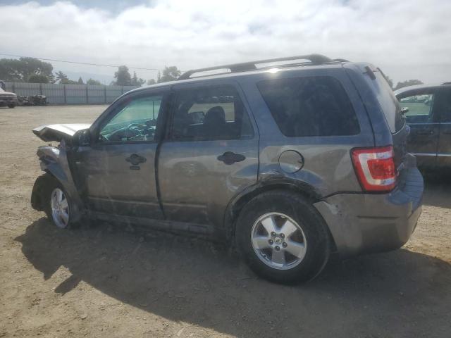 1FMCU0D74BKC41765 - 2011 FORD ESCAPE XLT GRAY photo 2