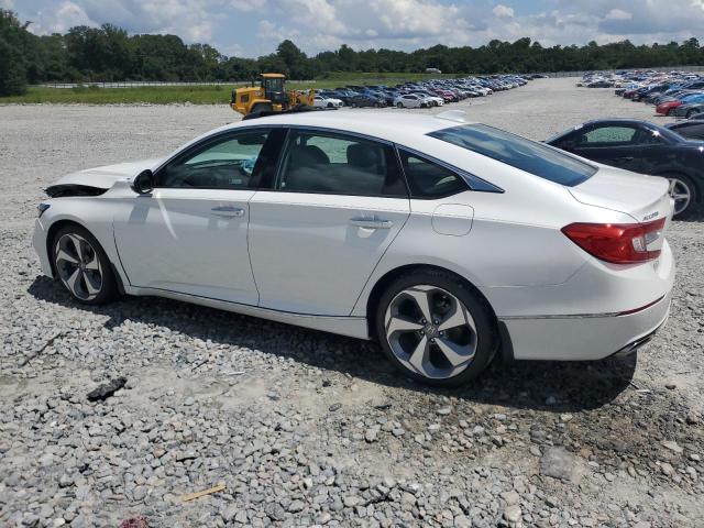 1HGCV2F93LA017326 - 2020 HONDA ACCORD TOURING WHITE photo 2