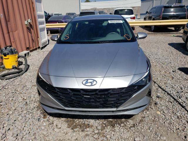 5NPLS4AGXMH029556 - 2021 HYUNDAI ELANTRA SEL GRAY photo 5