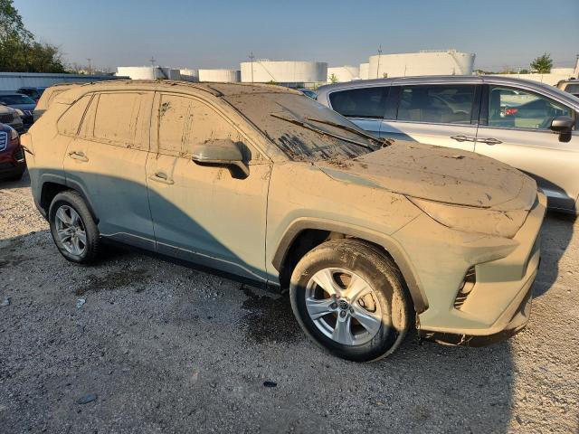 2T3P1RFV5MW242187 - 2021 TOYOTA RAV4 XLE BLUE photo 4