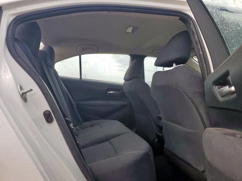 5YFEPRAE5LP049995 - 2020 TOYOTA COROLLA LE WHITE photo 10