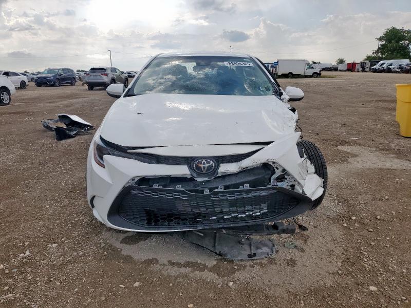 5YFEPRAE5LP049995 - 2020 TOYOTA COROLLA LE WHITE photo 5
