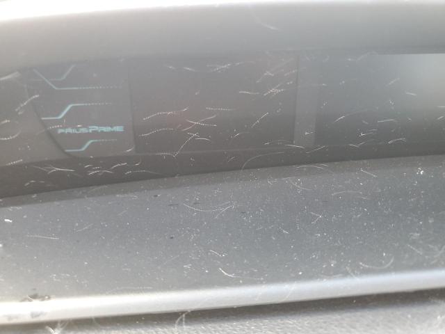 JTDKARFP8J3096572 - 2018 TOYOTA PRIUS PRIM ვერცხლისფერი ფოტო 9