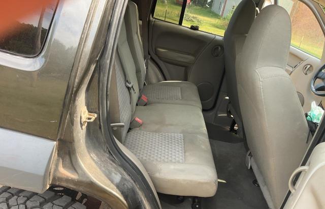 1J4GL48K85W507925 - 2005 JEEP LIBERTY SPORT 绿色 照片 6