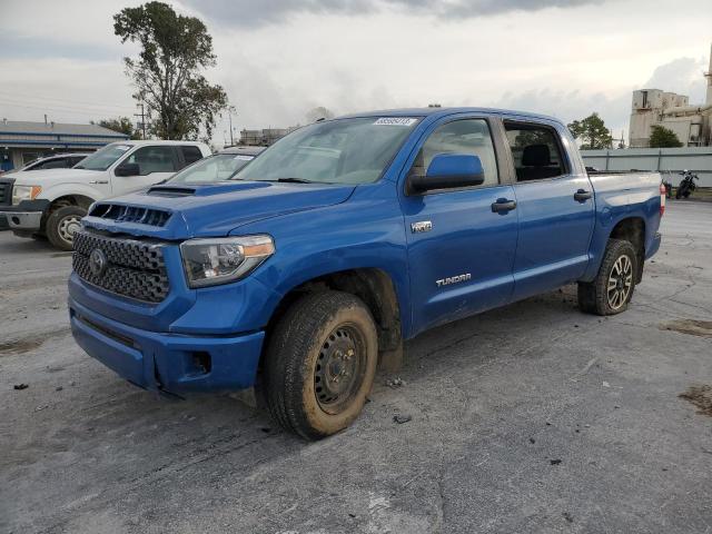 5TFDW5F12JX732202 - 2018 TOYOTA TUNDRA CREWMAX SR5 BLUE photo 1