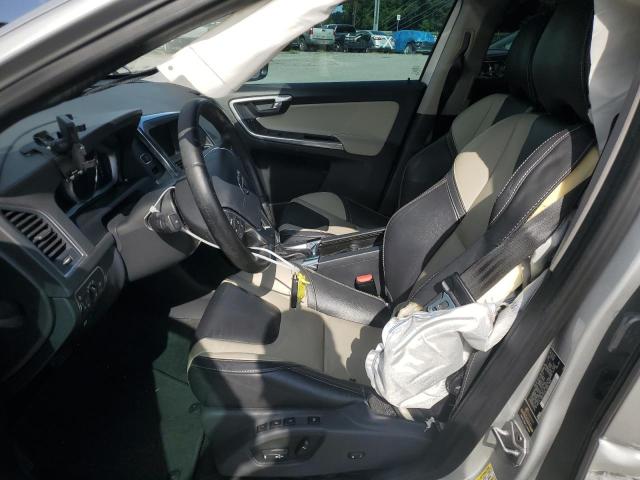 YV440MDR3H2222319 - 2017 VOLVO XC60 T5 DYNAMIC ვერცხლისფერი ფოტო 7