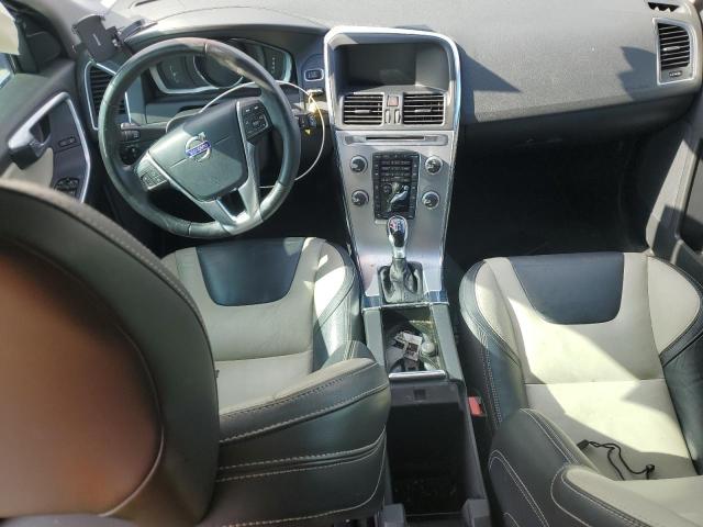 YV440MDR3H2222319 - 2017 VOLVO XC60 T5 DYNAMIC ვერცხლისფერი ფოტო 8