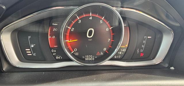 YV440MDR3H2222319 - 2017 VOLVO XC60 T5 DYNAMIC ვერცხლისფერი ფოტო 9