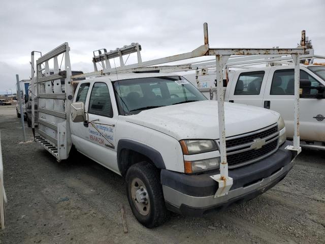 1GCHC29U16E199504 - 2006 CHEVROLET SILVERADO C2500 HEAVY DUTY WHITE photo 4