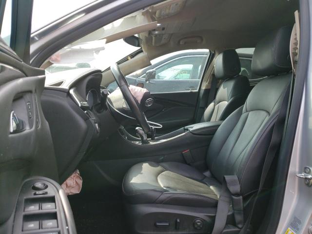 LRBFXDSA4HD219727 - 2017 BUICK ENVISION ESSENCE SILVER photo 7