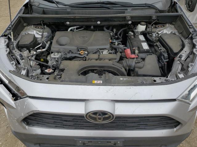 2T3W1RFV6LC044018 - 2020 TOYOTA RAV4 XLE SILVER photo 11