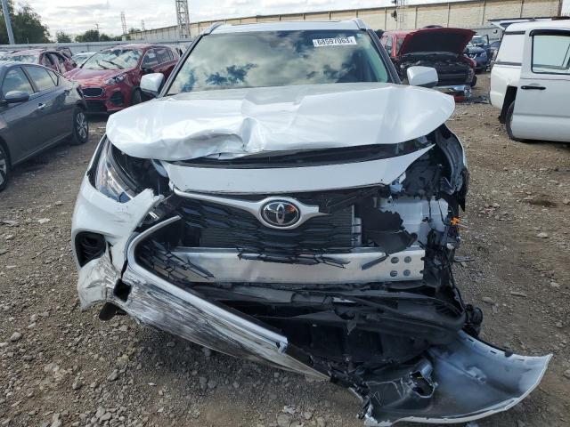 5TDHZRBH0NS597428 - 2022 TOYOTA HIGHLANDER XLE WHITE photo 5