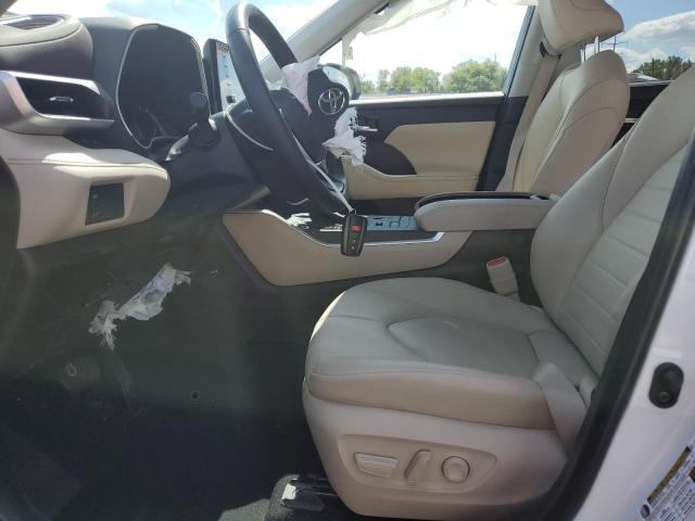5TDHZRBH0NS597428 - 2022 TOYOTA HIGHLANDER XLE WHITE photo 7