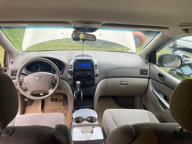 5TDBA23C46S062000 - 2006 TOYOTA SIENNA LE GOLD photo 9