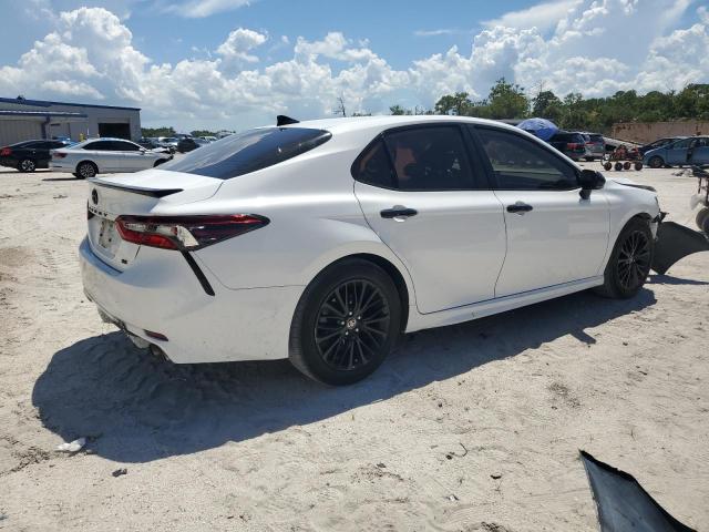 4T1T11AK7NU033184 - 2022 TOYOTA CAMRY SE 白色 照片 3