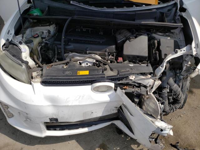 JTLZE4FE4FJ068814 - 2015 TOYOTA SCION XB WHITE photo 11