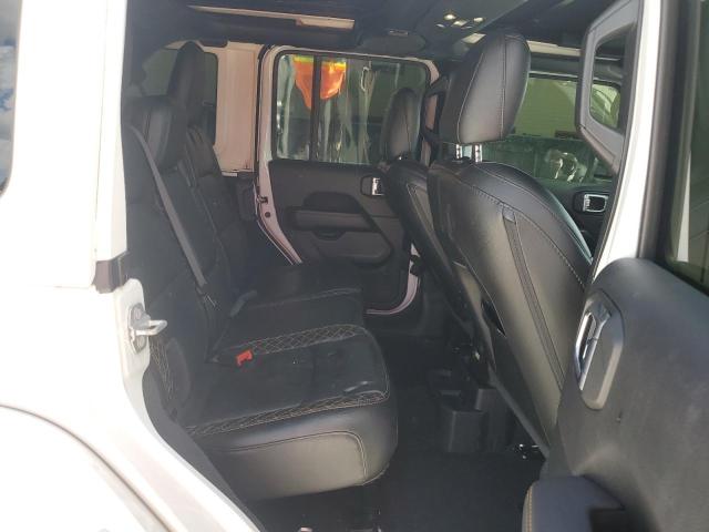 1C4HJXENXMW558809 - 2021 JEEP WRANGLER U SAHARA WHITE photo 10