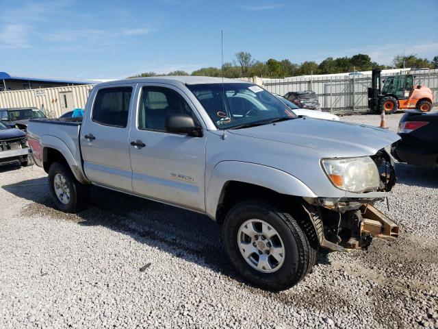 3TMJU62N95M001334 - 2005 TOYOTA TACOMA DOUBLE CAB PRERUNNER SILVER photo 4