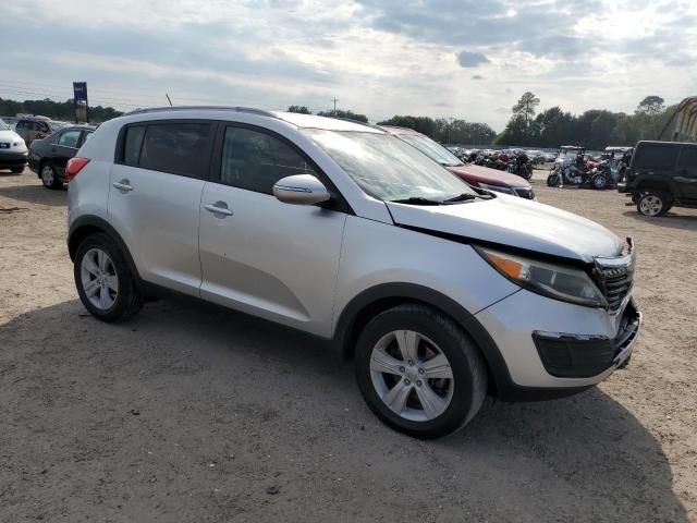 KNDPB3A29D7463830 - 2013 KIA SPORTAGE BASE SILVER photo 4