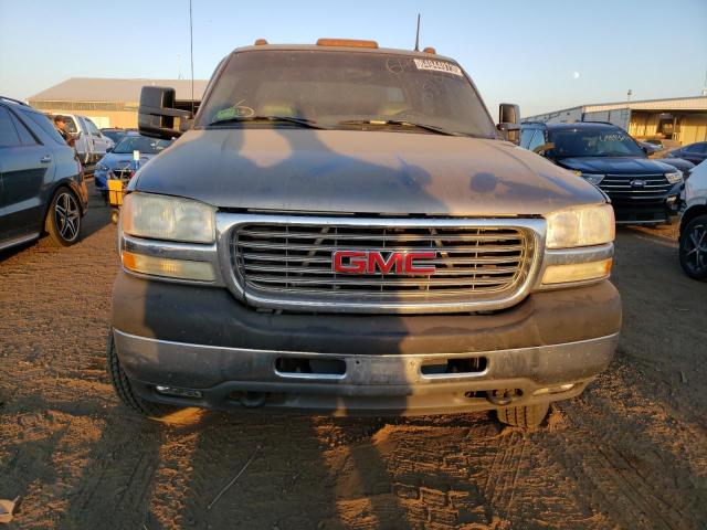 1GTJK33182F191932 - 2002 GMC NEW SIERRA K3500 TAN photo 5