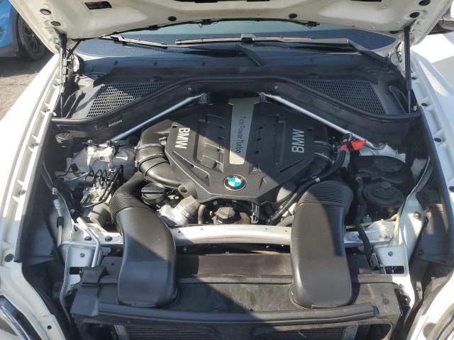 5UXFG8C54EL592454 - 2014 BMW X6 XDRIVE50I WHITE photo 11