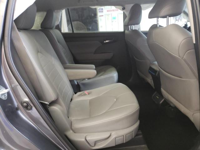 5TDGZRBH1MS527074 - 2021 TOYOTA HIGHLANDER XLE CHARCOAL photo 11