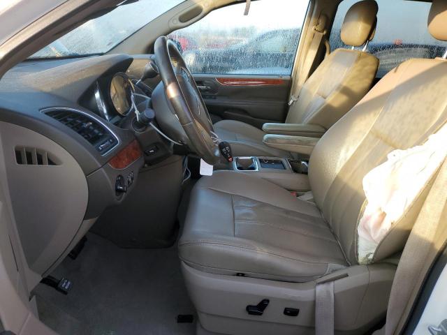 2C4RC1CG5DR623851 - 2013 CHRYSLER TOWN & COU TOURING L WHITE photo 7