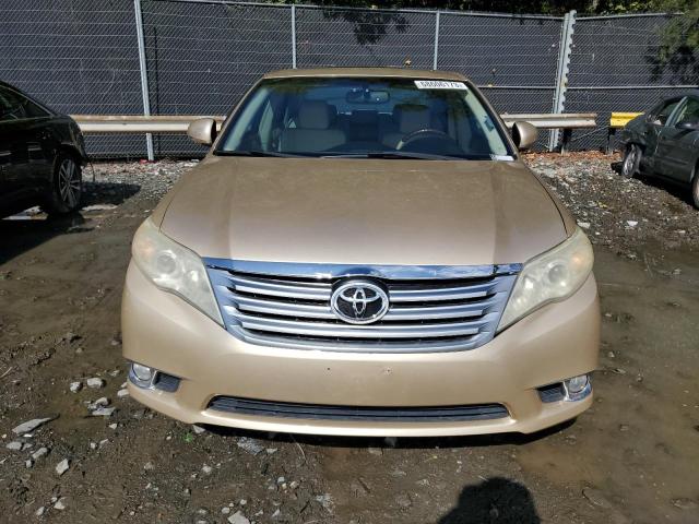4T1BK3DB7BU380378 - 2011 TOYOTA AVALON BASE 金色 照片 5