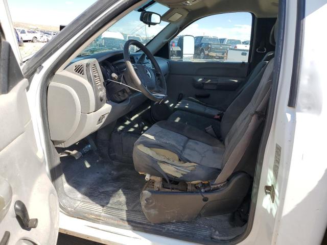 1GBJK34K58E156906 - 2008 CHEVROLET SILVERADO K3500 WHITE photo 7