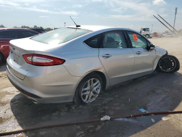 3FA6P0H77GR287554 - 2016 FORD FUSION SE SILVER photo 3